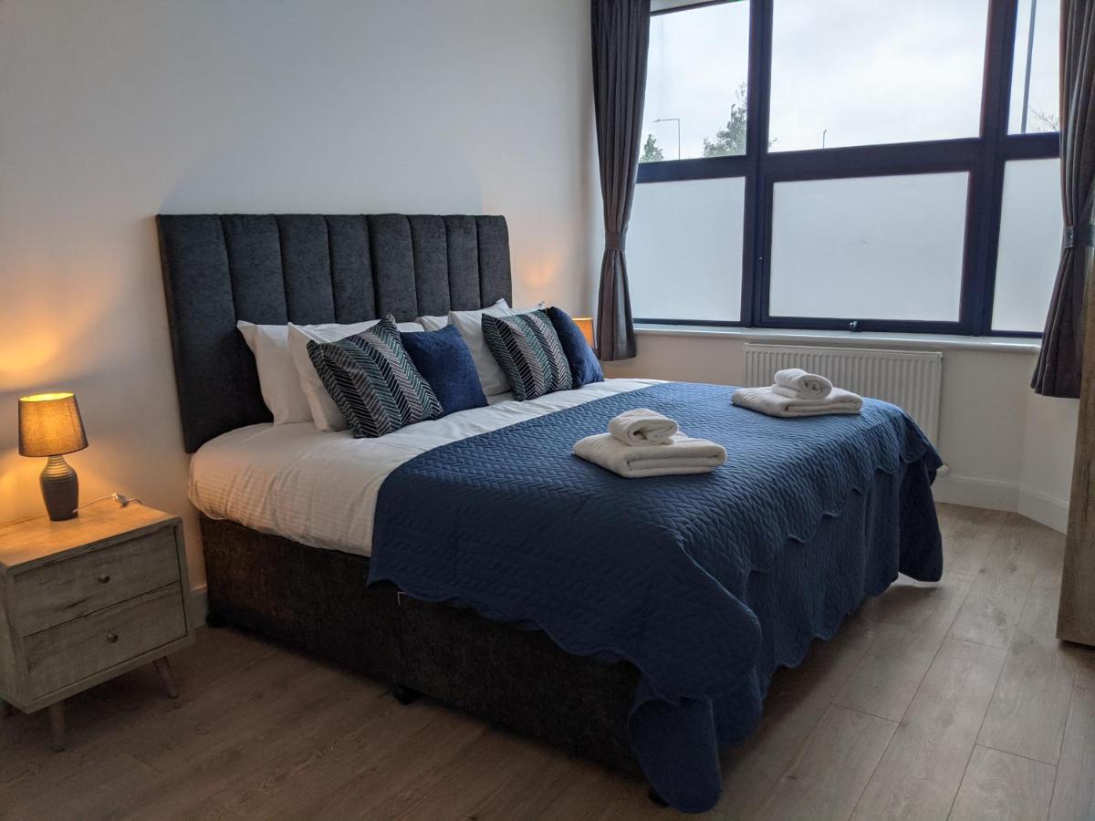 Sapphire House Telford Lägenhet Exteriör bild